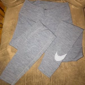 Grey Nike Dri-Fit Leggings 👖